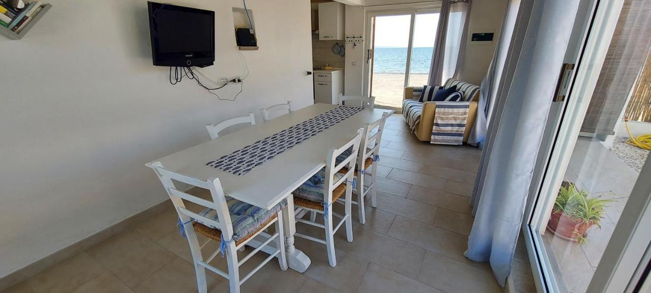 Casa Da Gino Apartment Calasetta Luaran gambar